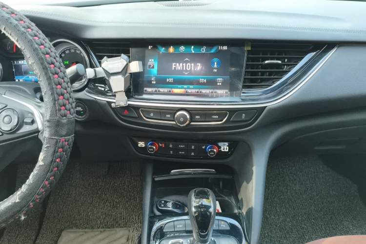 Used Buick Regal 2017 20T Luxury Model