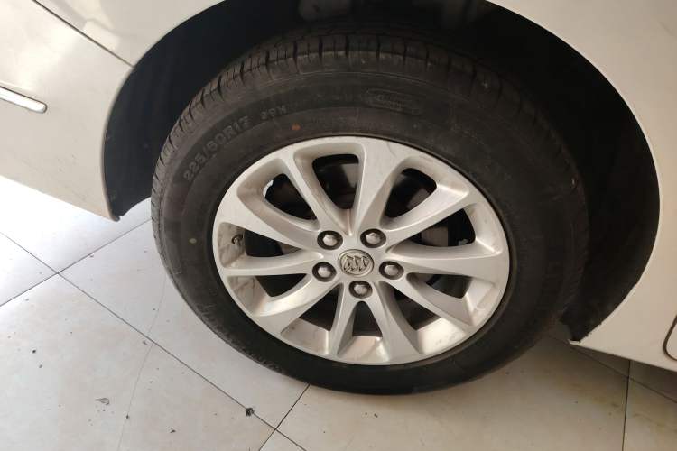 Used Buick GL8 2017 ES 28T Premium Version China V Standard
