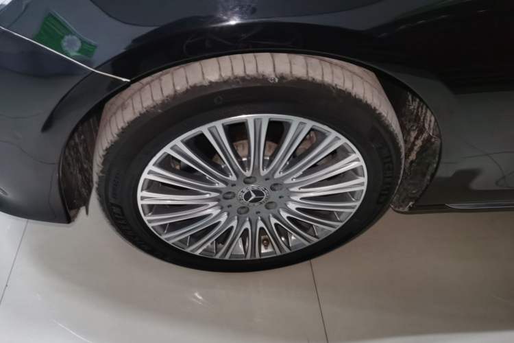 Used Mercedes-Benz E-Class 2019 Facelifted E 300 L Stylish Version