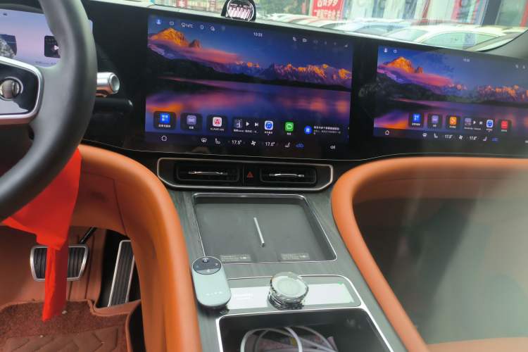 Used Hima AITO M9 2024 Range-Extended Ultra Version 52 kWh 6-Seater Model
