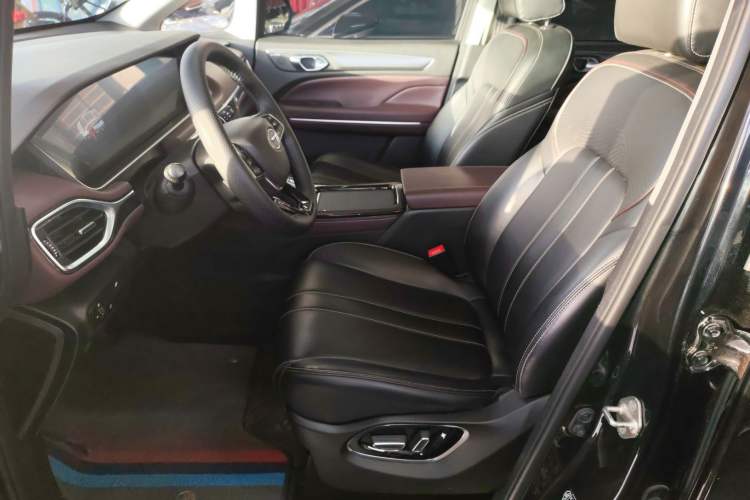 Used GAC Trumpchi M6 2023 PRO 270T DCT Luxury Edition
