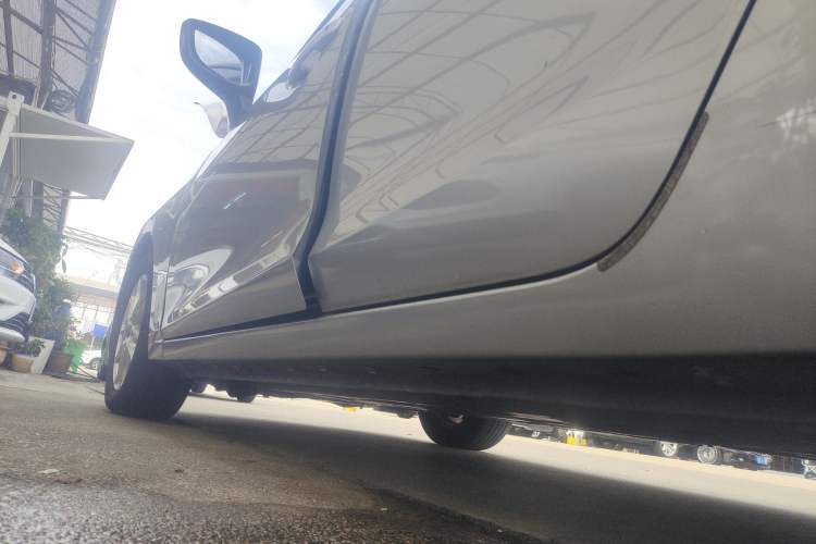 Used Mazda Mazda 3 Axela 2016 Sedan 1.5L Automatic Comfort Model
