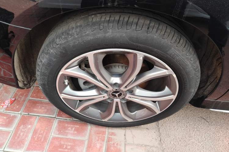 Used Mercedes-Benz E-Class 2022 Revised Version E 300 L Sporty and Stylish Edition
