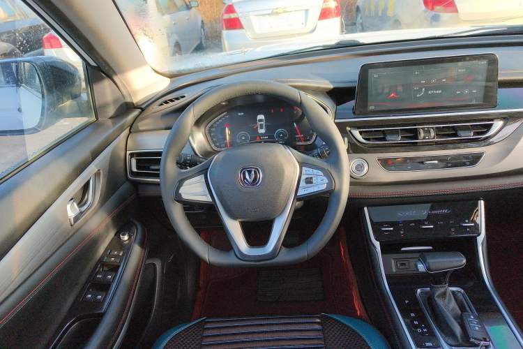 Used Changan CS75 2021 Honor Million Edition 280T DCT Luxury Model
