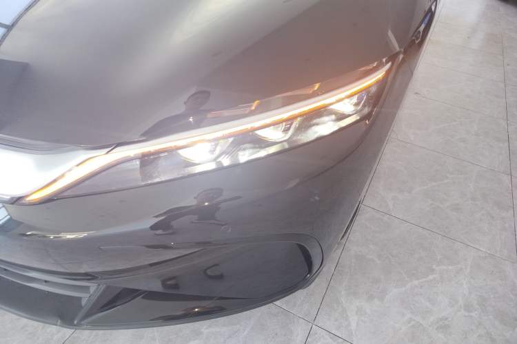 Used BYD Han 2025 DM-i 125KM Prestige Model
