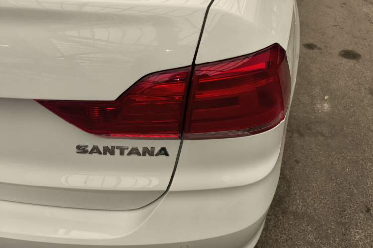 Used Volkswagen Santana 2018 1.5L Manual Comfort Edition