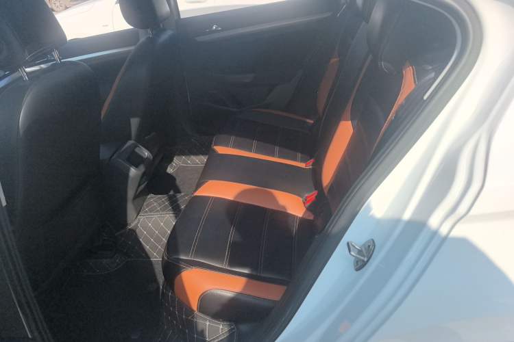 Used Volkswagen Bora 2020 1.5L Manual Fashion Edition
