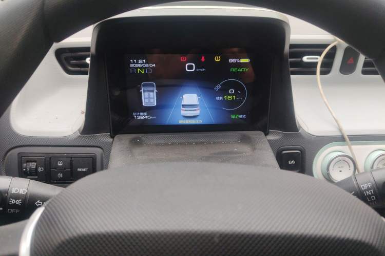 Used Wuling Hongguang MINIEV 2022 Macaron Premium Model – Lithium Iron Phosphate
