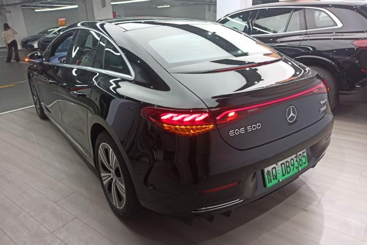 Used Mercedes-Benz EQE 2025 500 4MATIC Pioneer Edition