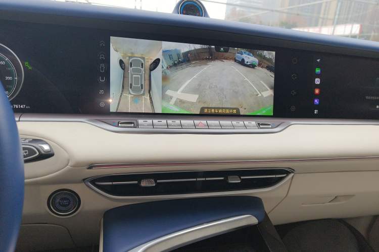 Used VOYAH FREE 2021 Four-Wheel Drive Standard All-Electric Exclusive Luxury Package