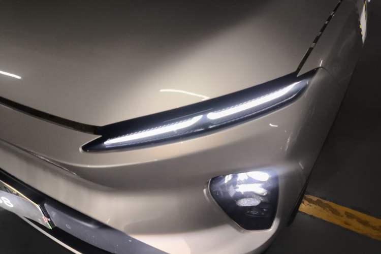 Used Nio ES8 2023 75 kWh Executive Edition
