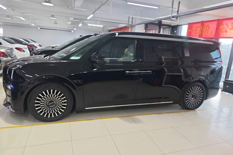 Used Zeekr 009 2024 Six-Seat Executive Version 4WD 108 kWh
