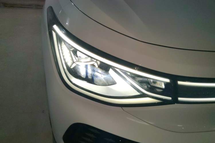 Used Volkswagen ID.6 X 2021 Pro Smart Long-Range Edition
