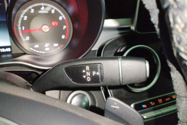 Used Mercedes-Benz C-Class 2018 C 180 L Fashion Edition Sport Version
