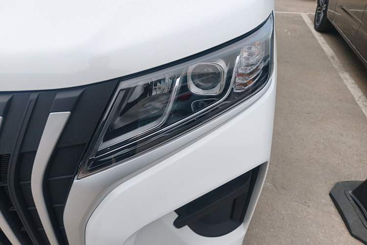 Used  Ruisheng Ace M7 2025 1.6L Manual Standard Wheelbase Comfort Version 5 Seats
