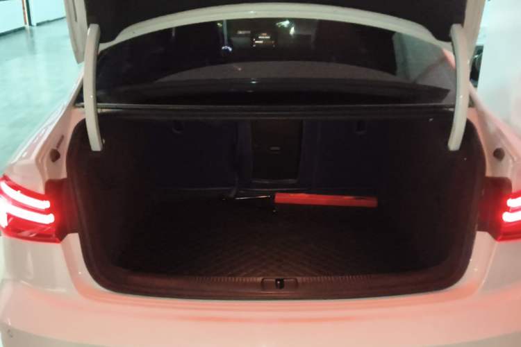 Used Audi A3 2020 Restyled Limousine 35 TFSI Ambition Version China VI
