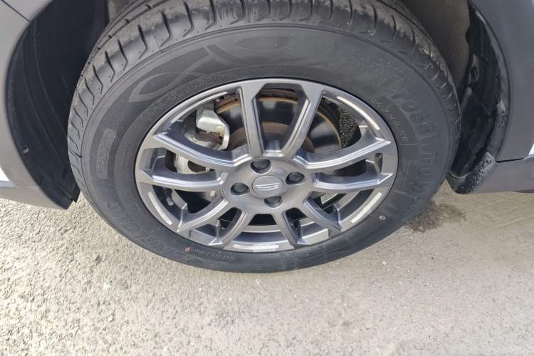 Used Geely Auto Vision X3 2021 PRO 1.5L CVT Deluxe Model
