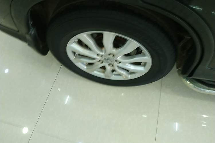 Used Honda CR-V 2013 2.0L Two-Wheel-Drive Classic Edition
