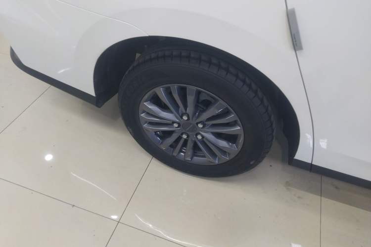 Used SAIC MAXUS G50 2019 1.5T Automatic Elite Edition China VI Standard
