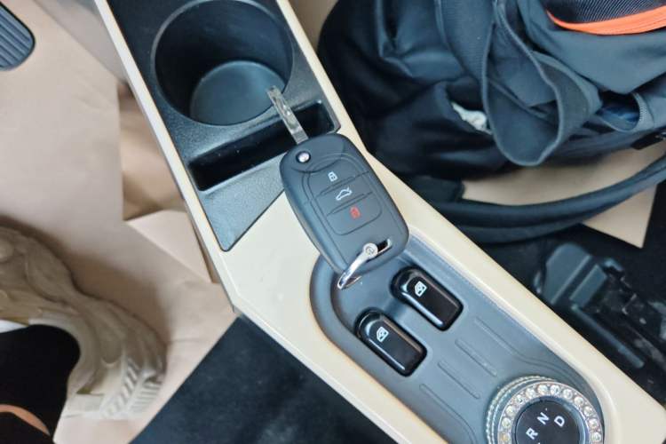 Used Wuling Hongguang MINIEV 2021 Macaron Premium Model – Lithium Iron Phosphate
