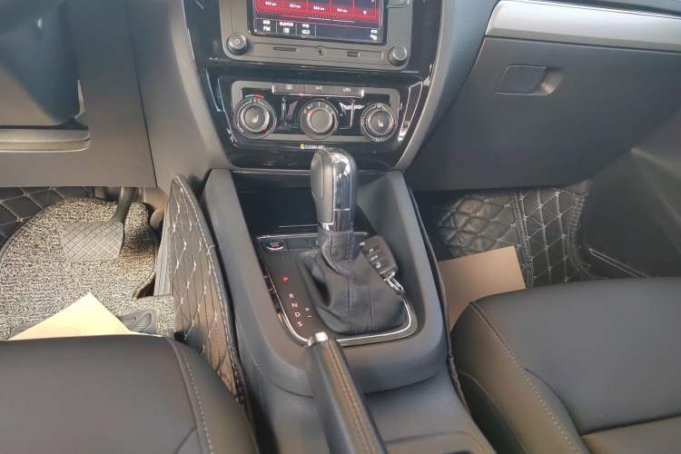 Used Volkswagen Sagitar 2018 180TSI DSG Prestige Edition