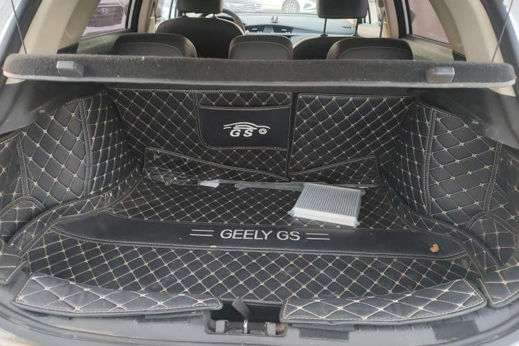 Used Geely Auto Emgrand GS 2018 Elegant Edition 1.8L Manual LingShang Model
