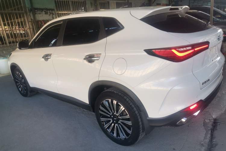 Used Oshan X5 2021 Revised Version 1.5T DCT Luxury Edition
