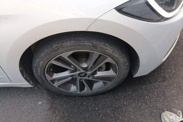 Used Hyundai Elantra 2016 1.6L Automatic ZhiXuan – Elite Version
