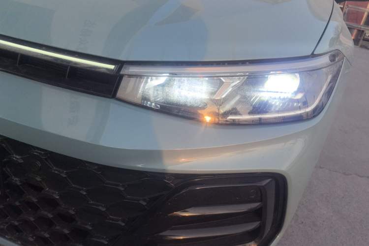 Used Volkswagen Passat 2025 Pro 380TSI Starry Dragon Luxury Edition