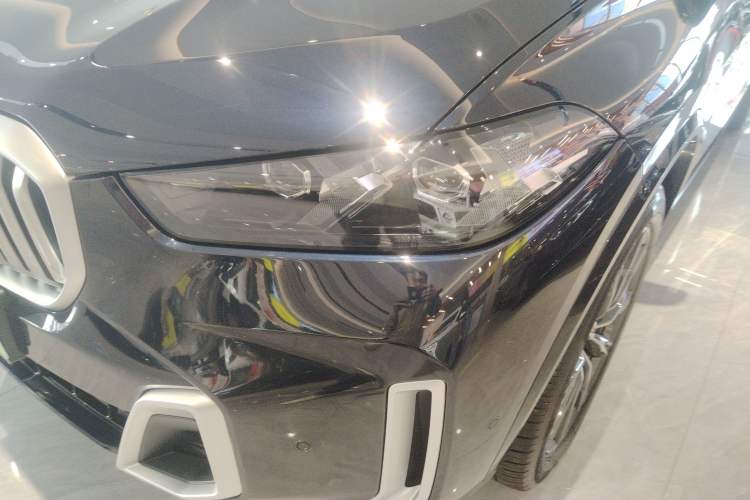 Used BMW X5 2023 xDrive 30Li M Sport Package
