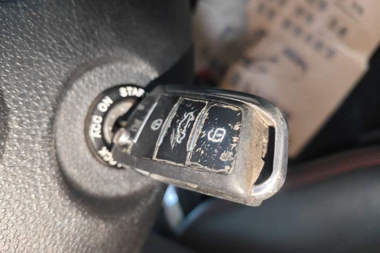 Used  Refine S3 2016 1.5L CVT Luxury Smart Version