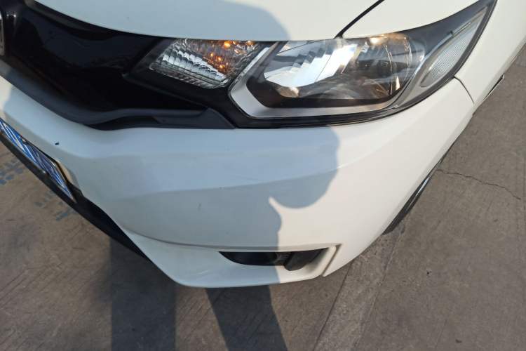 Used Honda Fit 2016 1.5L SES CVT Fashion Sunroof Edition
