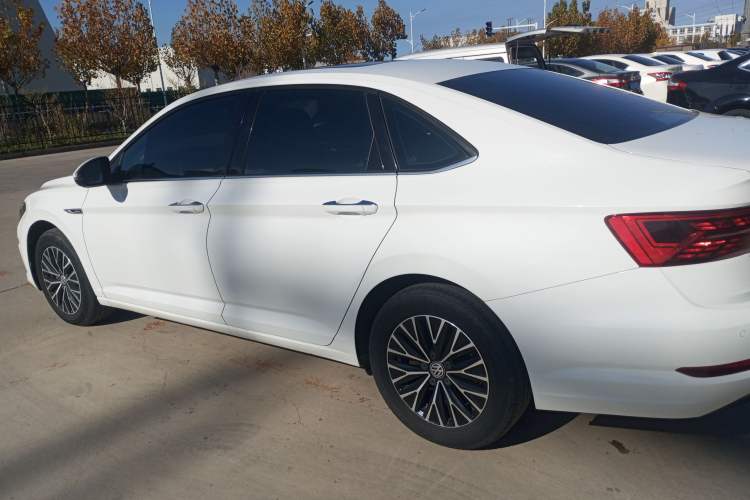 Used Volkswagen Sagitar 2019 200TSI DSG Comfort Version China VI Standard
