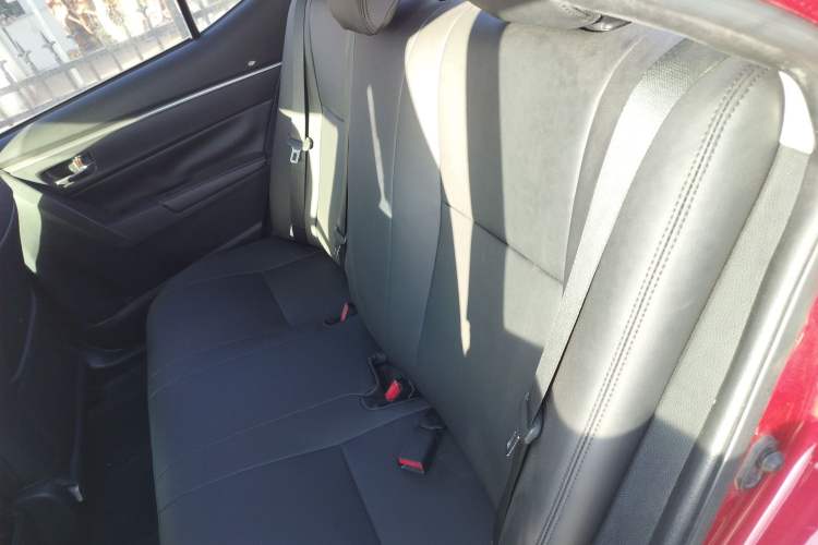 Used Toyota Corolla 2017 1.6L CVT GL
