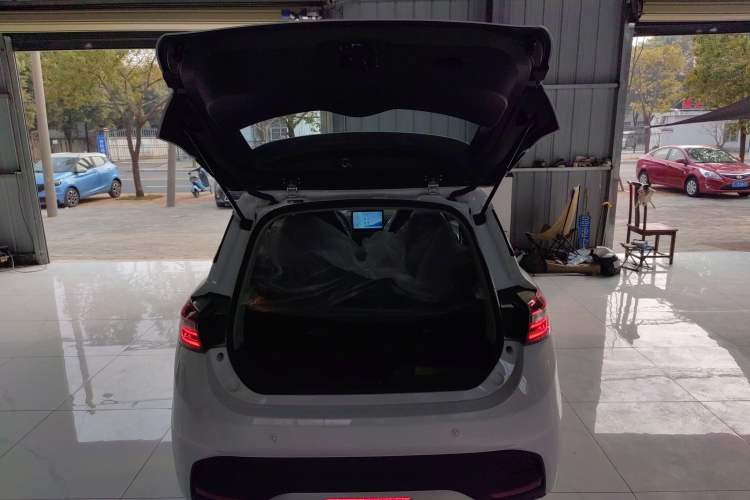 Used JMEV Ezi EV3 2025 Plus 330KM Luxury Version
