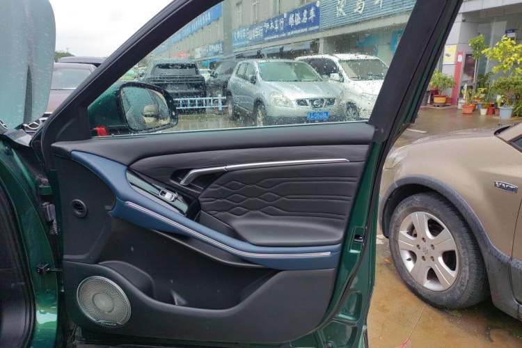 Used VOYAH FREE 2024 Ultra-Long Range Intelligent Driving Version
