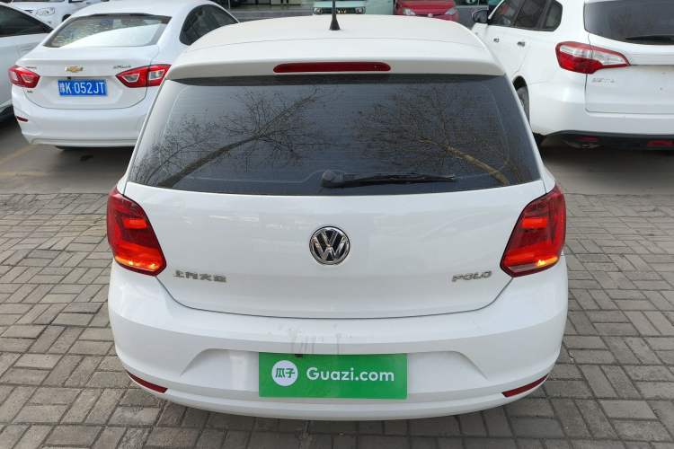 Used Volkswagen Polo 2016 1.4L Manual Fashion Model