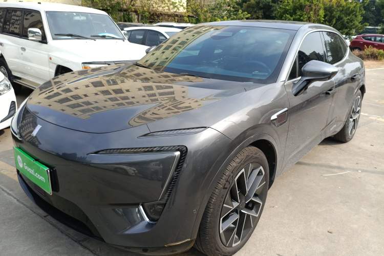 Used Avatr 11 2023 Long-Range Single-Motor Version 5 Seats