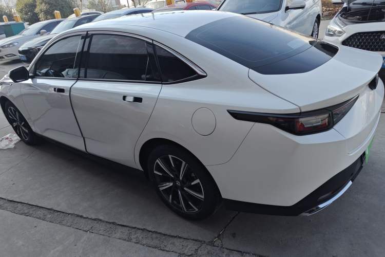 Used Changan Eado 2024 1.5T GDI Automatic Prestige Edition
