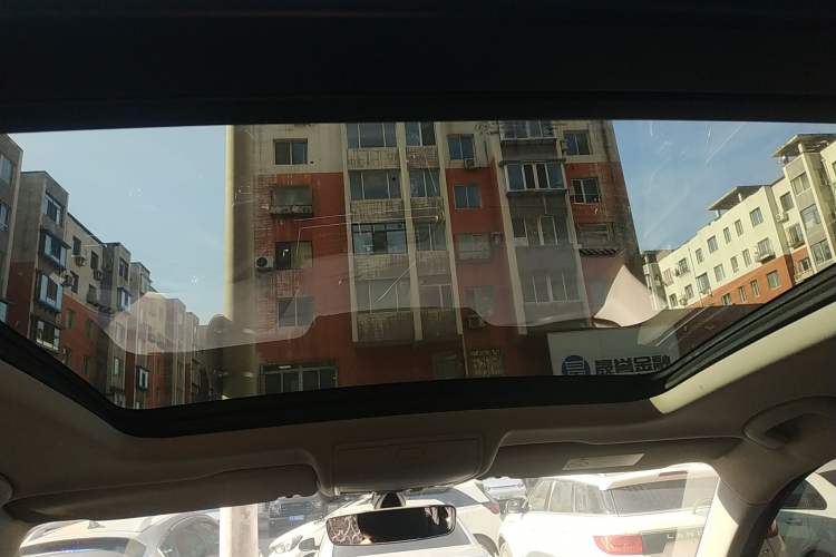 Used Volkswagen Tiguan L 2018 330TSI Automatic Two-Wheel Drive Luxury Edition