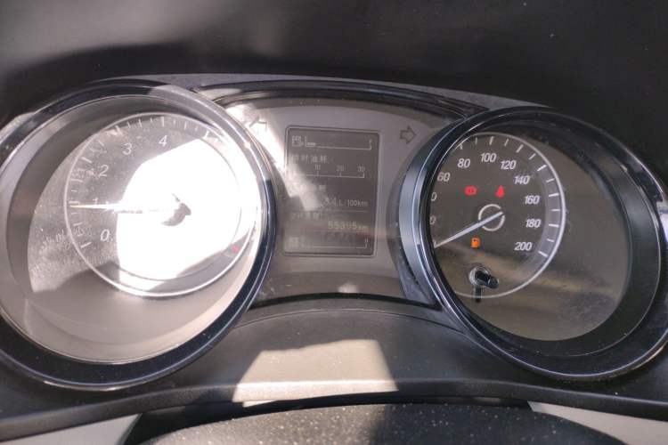 Used Wuling Hongguang PLUS 2019 1.5T Manual Comfort Version 7 Seats
