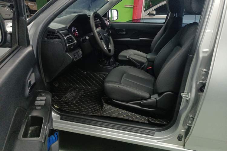 Used Great Wall Wingle 5 2021 2.0T Diesel Two-Wheel Drive Elite Version Big Double Cab China VI Standard GW4D20M
