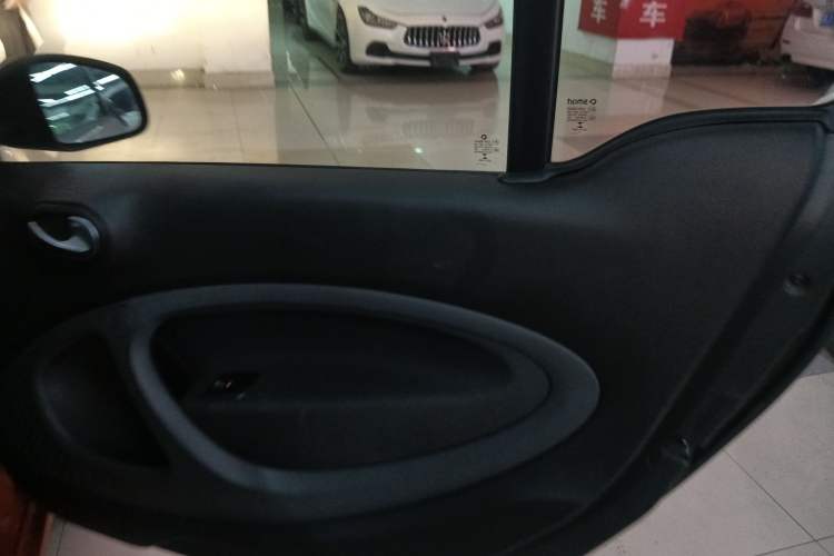 Used  fortwo 2018 1.0L 52kW Hardtop Passion Edition China V Standard
