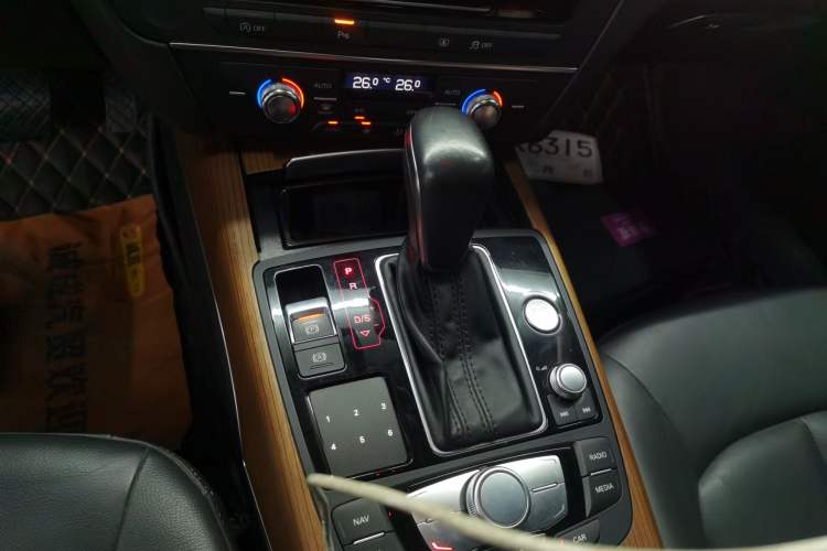 Used Audi A6L 2018 30th Anniversary Edition 30 FSI Style Model