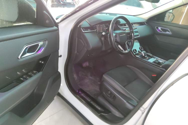 Used Land Rover Range Rover Velar 2021 P250 model
