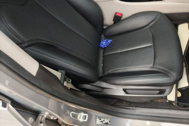 Used Buick GL6 2019 18T 5-Seater Elite Version China V Standard