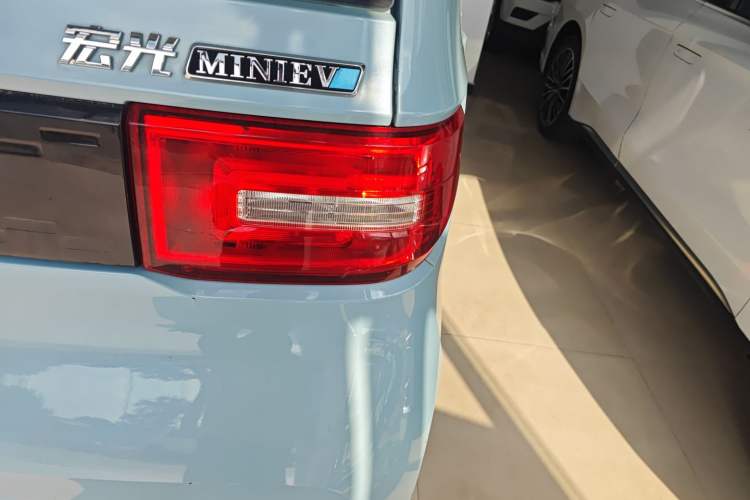 Used Wuling Hongguang MINIEV 2020 Freedom Version Lithium Iron Phosphate
