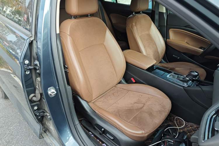 Used Buick Regal 2019 20T Luxury Model China VI Standard