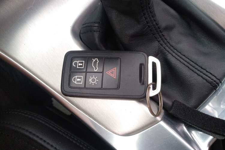 Used Volvo S60 2015 S60L 2.0T Smart Drive Edition
