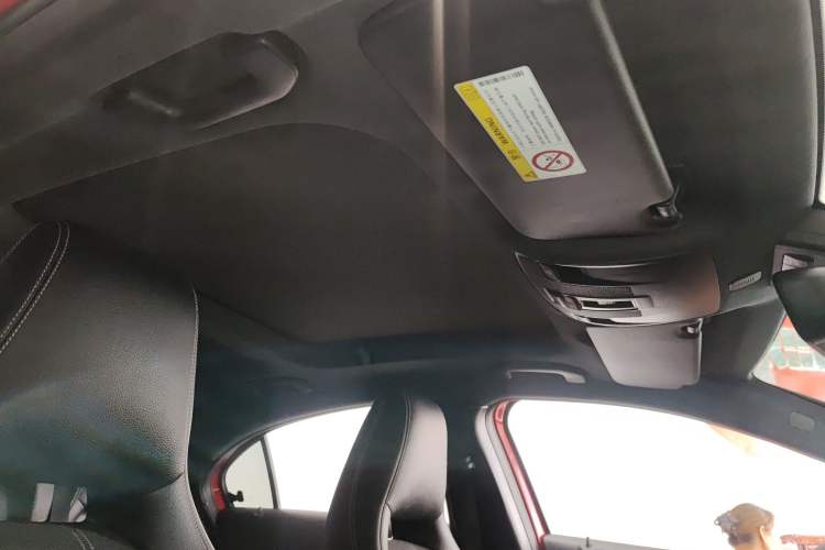 Used Mercedes-Benz A-Class 2015 A 200 Fashion Model
